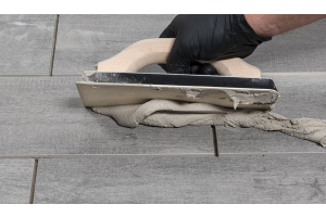 Choosing the Right Grout for Your Tile: A Practical Guide